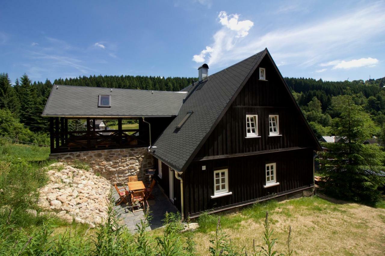 Villa Ferienhaus Anno Dazumal, wie zu Opa`s Zeiten Klingenthal Exterior foto